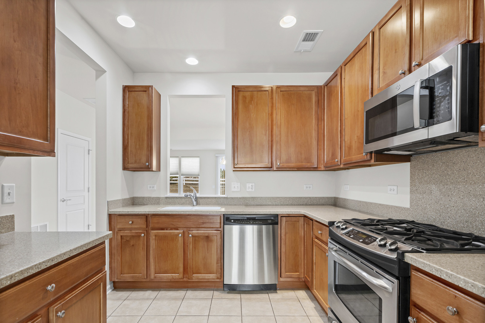 3204 Comstock Court, Mundelein, IL