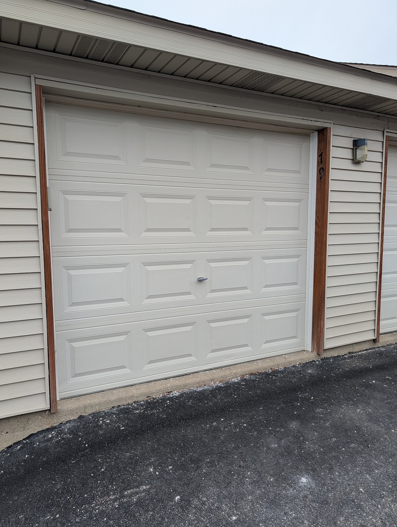 440 Cunat Boulevard #2D, Richmond, IL