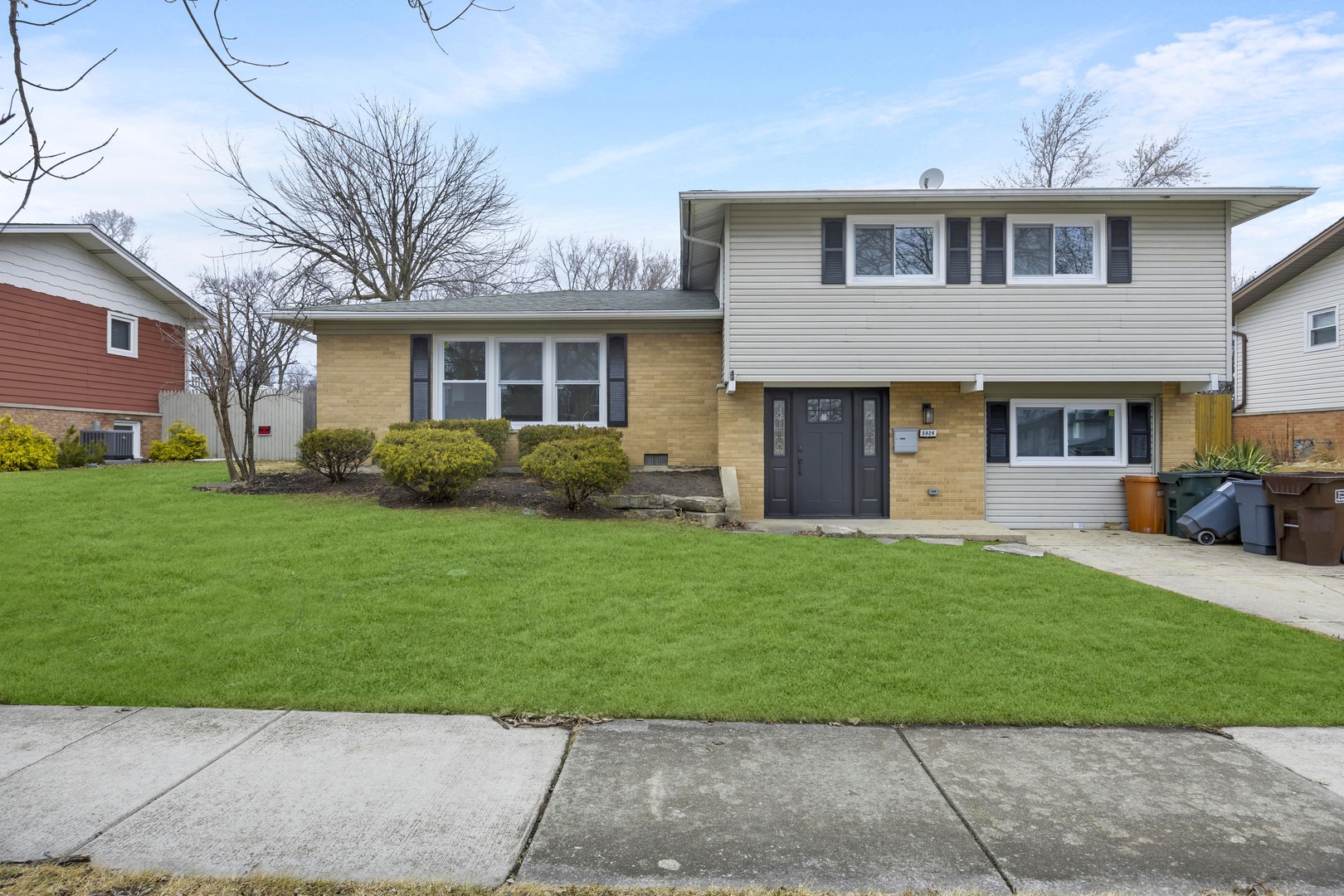 5924 El Morro Lane, Oak Forest, IL