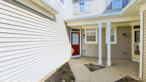 2912 White Thorn Circle, Naperville, IL