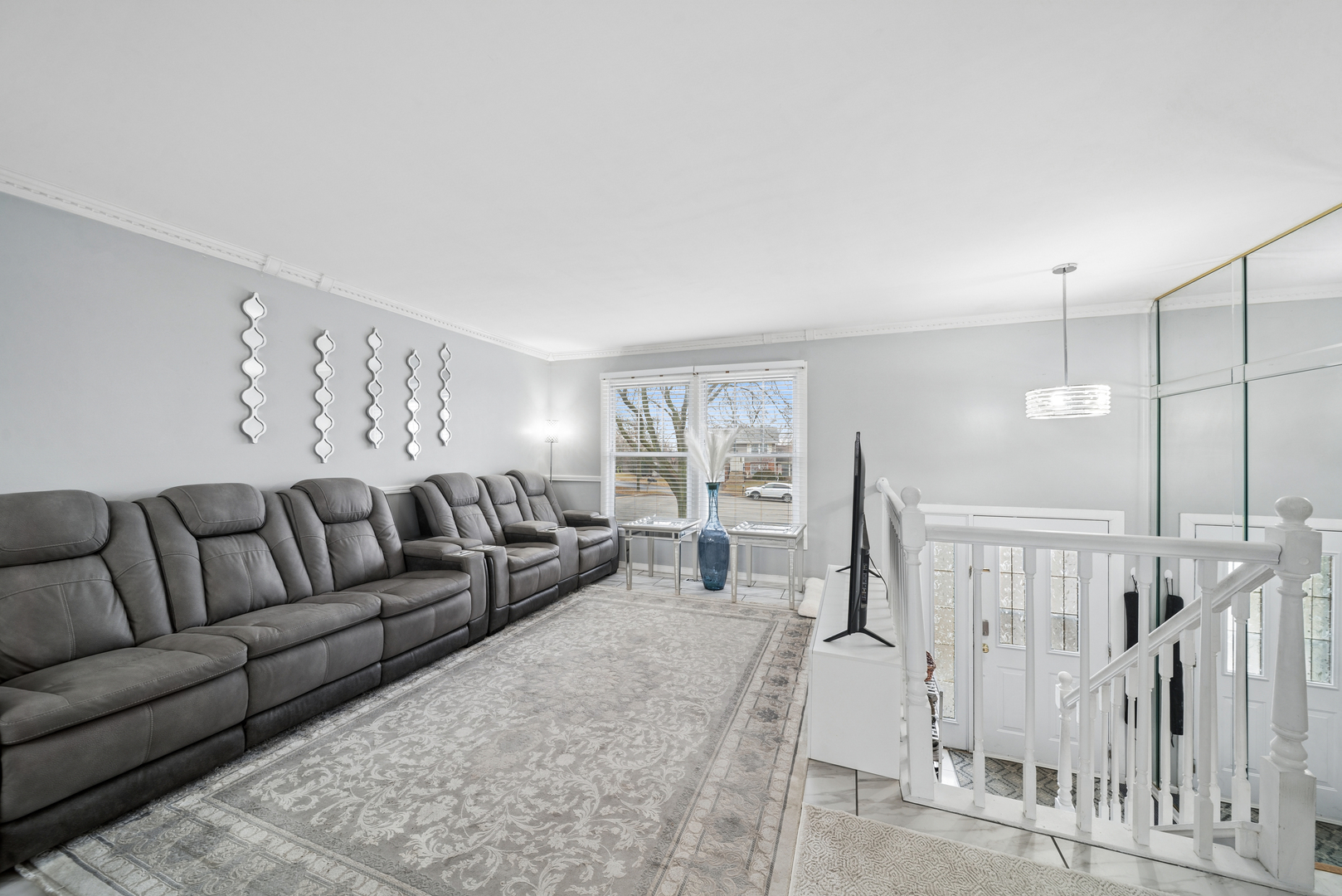 2421 Royal Drive #1, Lombard, IL