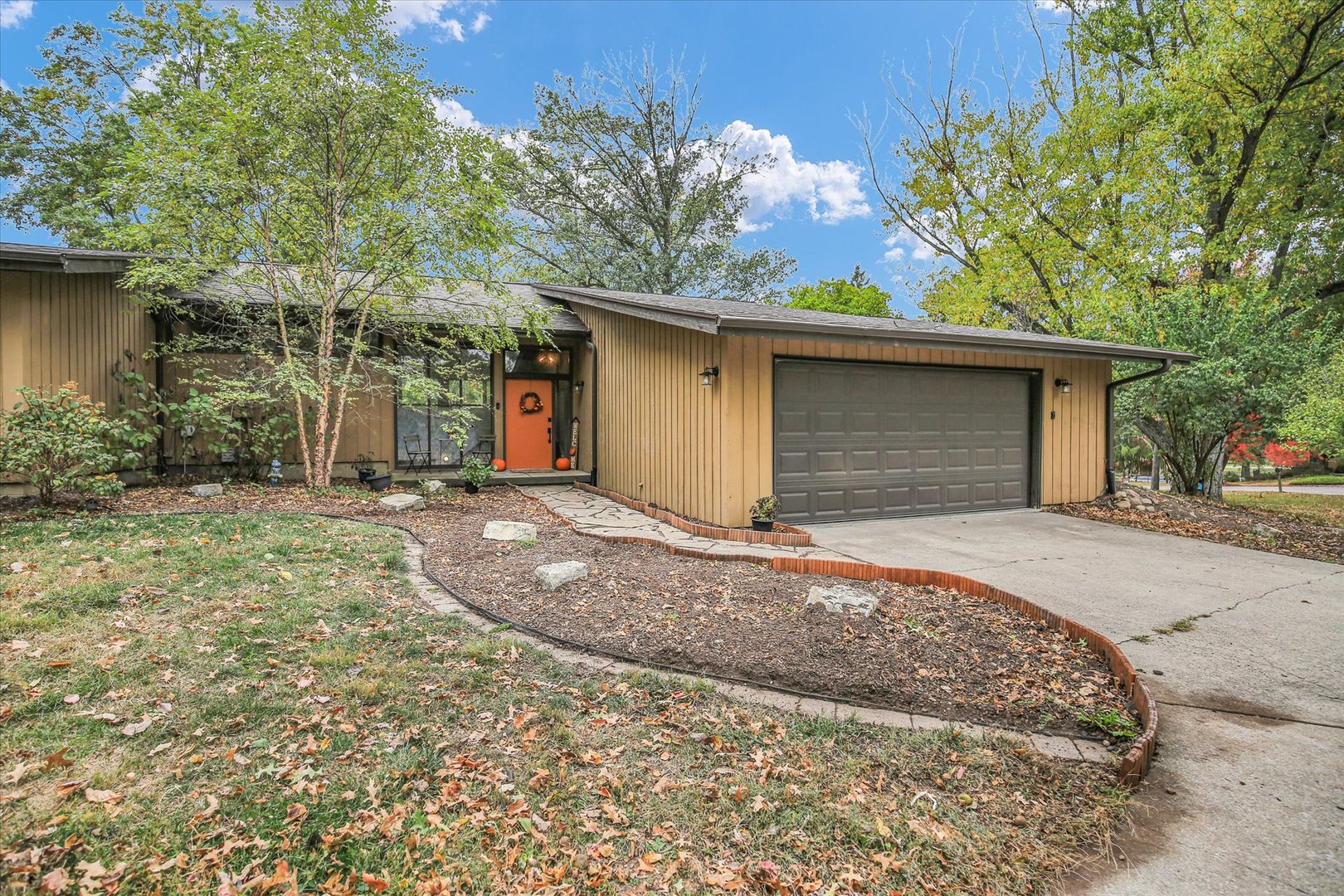 1010 Parkview Drive, Mahomet, IL