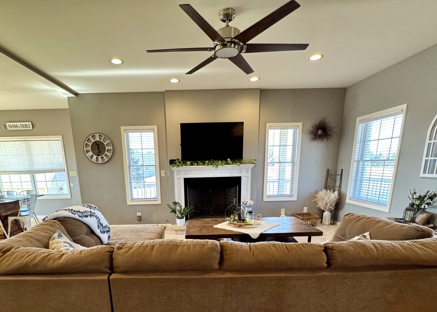 28-1 Lake Carroll Boulevard, Lake Carroll, IL