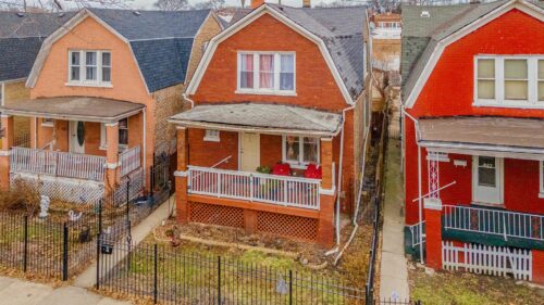 831 N Keystone Avenue, Chicago, IL