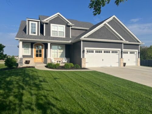 1 Deerfield Court, Bloomington, IL