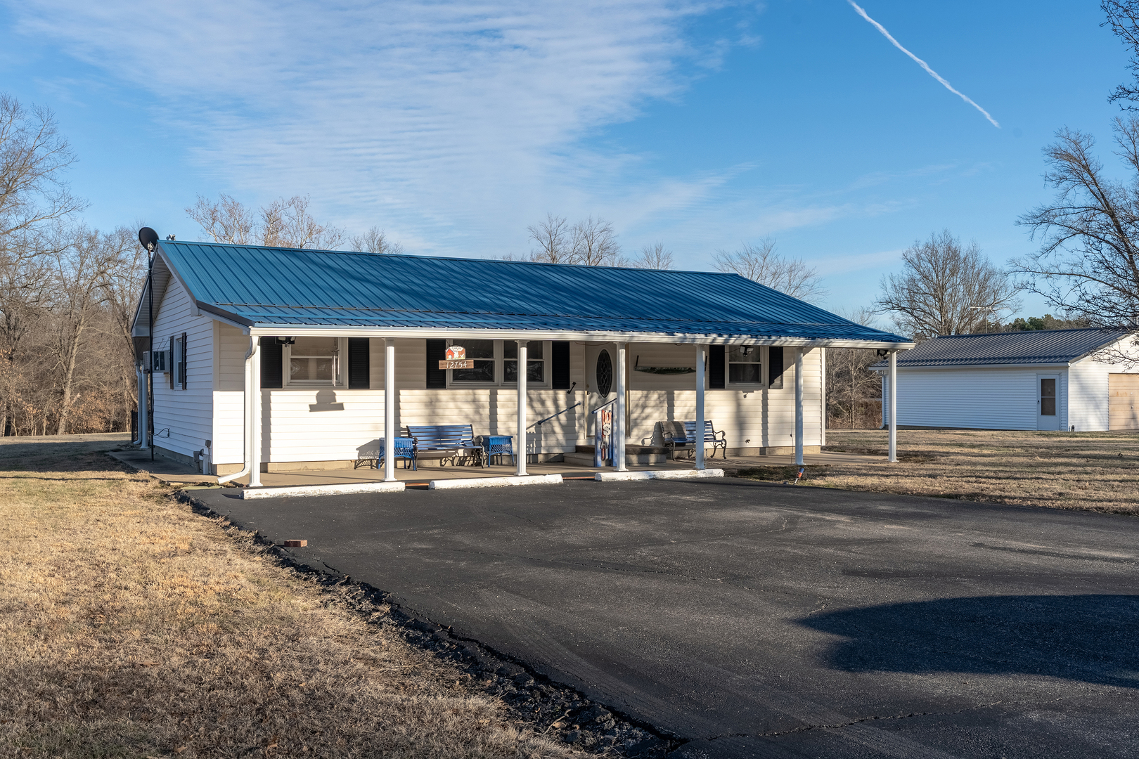12754 Pease Road, Marion, IL