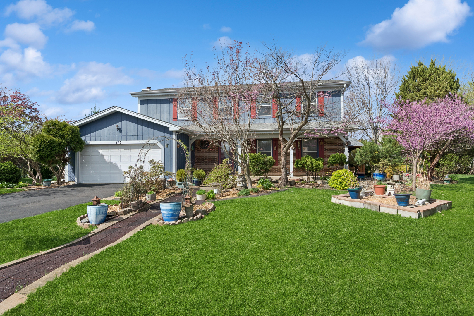 418 Churchill Court, Batavia, IL