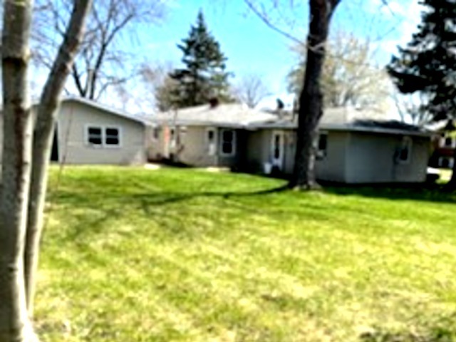 1828-1826 Horeb Avenue, Zion, IL