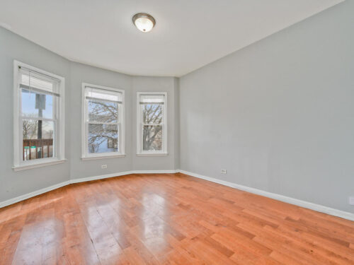 4224 N Kimball Avenue, Chicago, IL