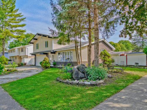 1121 N Greenfield Lane, Mount Prospect, IL