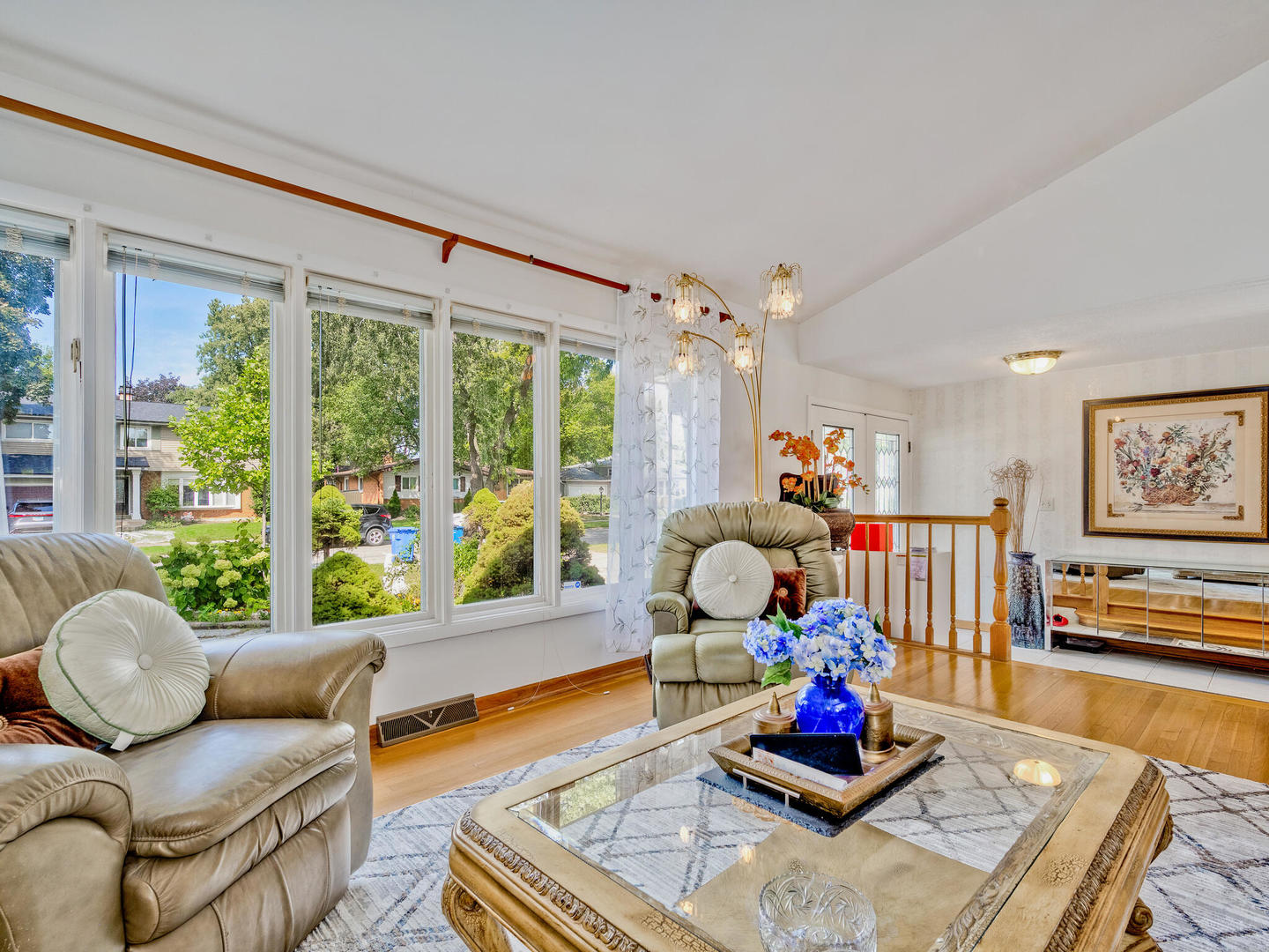 1121 N Greenfield Lane, Mount Prospect, IL