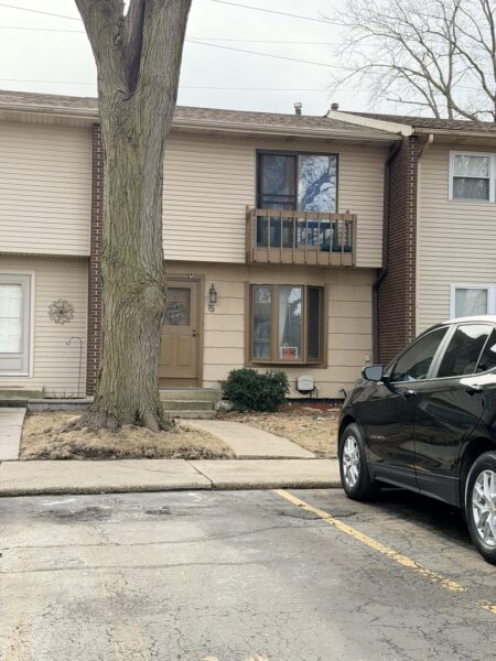 15 Washington Court, Plainfield, IL