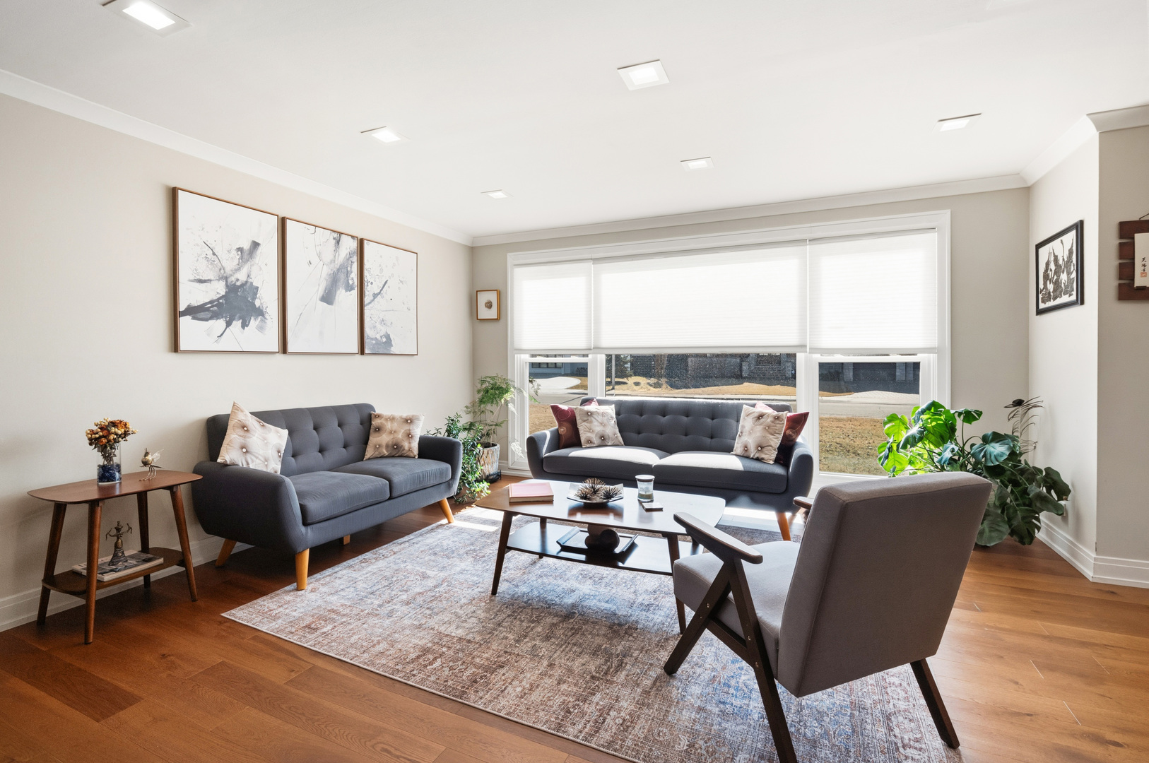 7830 W CARMEN Avenue, Norridge, IL