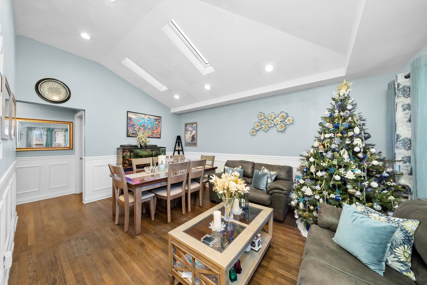 4512 S Laporte Avenue, Chicago, IL