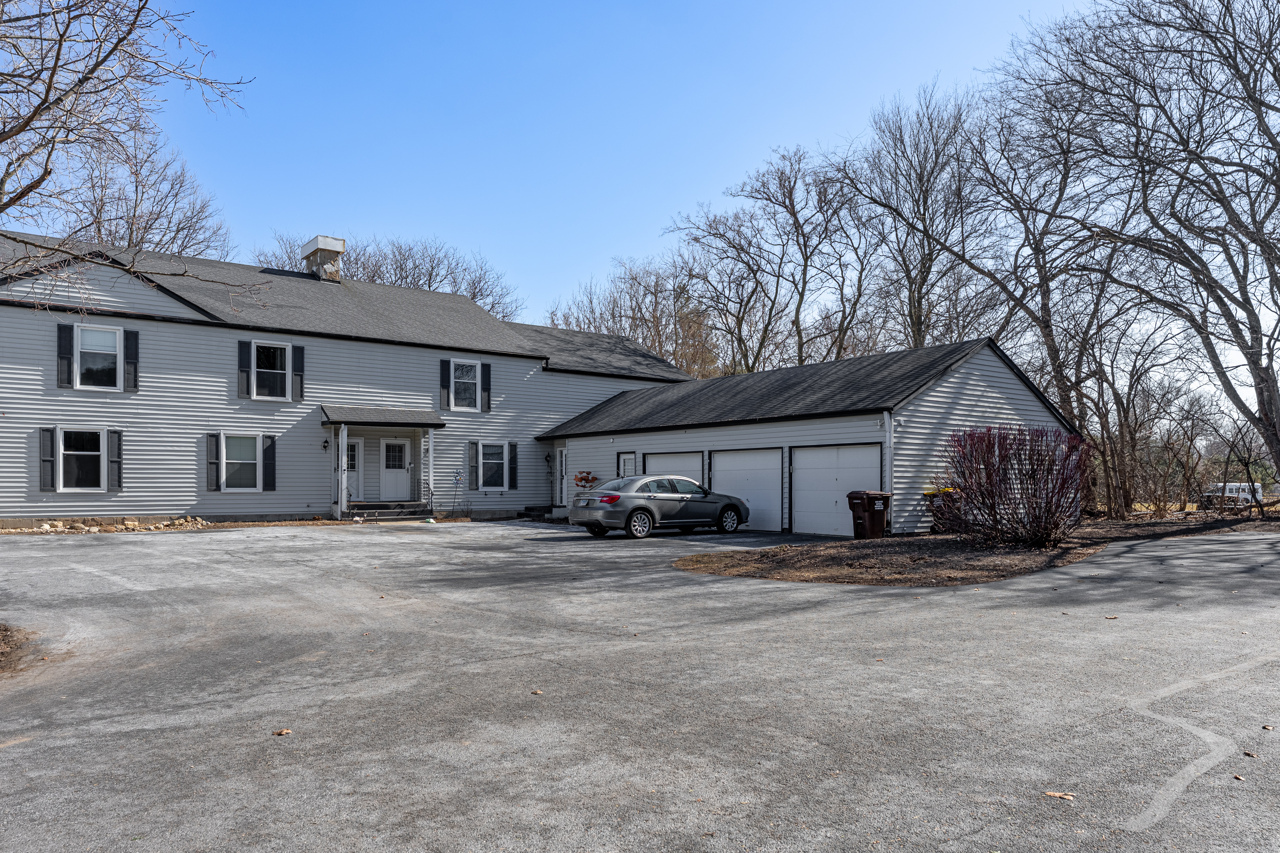4621 HIGH POINT Drive #6, Rockford, IL