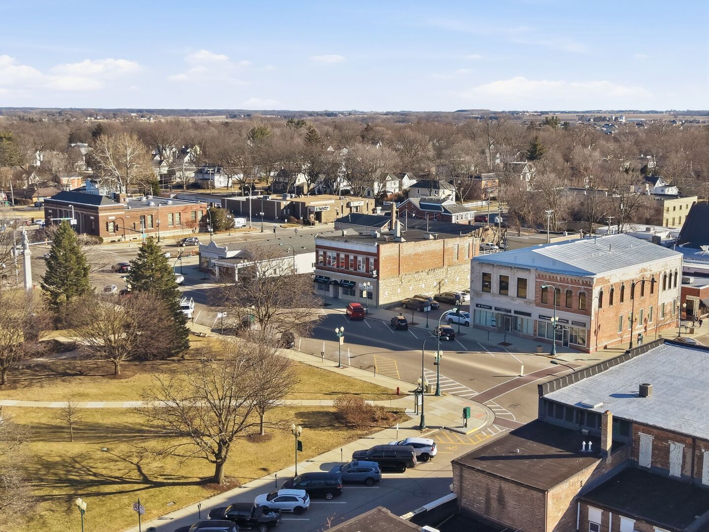 134 W State Street, Sycamore, IL