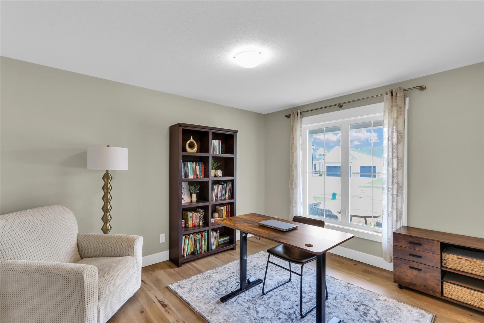 1403 Winterberry Road, Savoy, IL