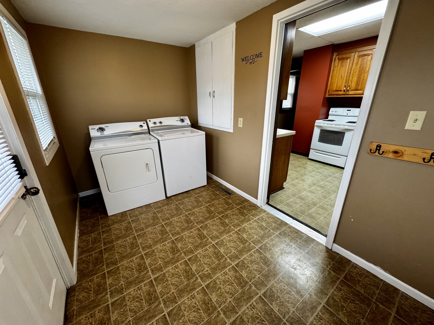 309 E Oak Street, Fairbury, IL