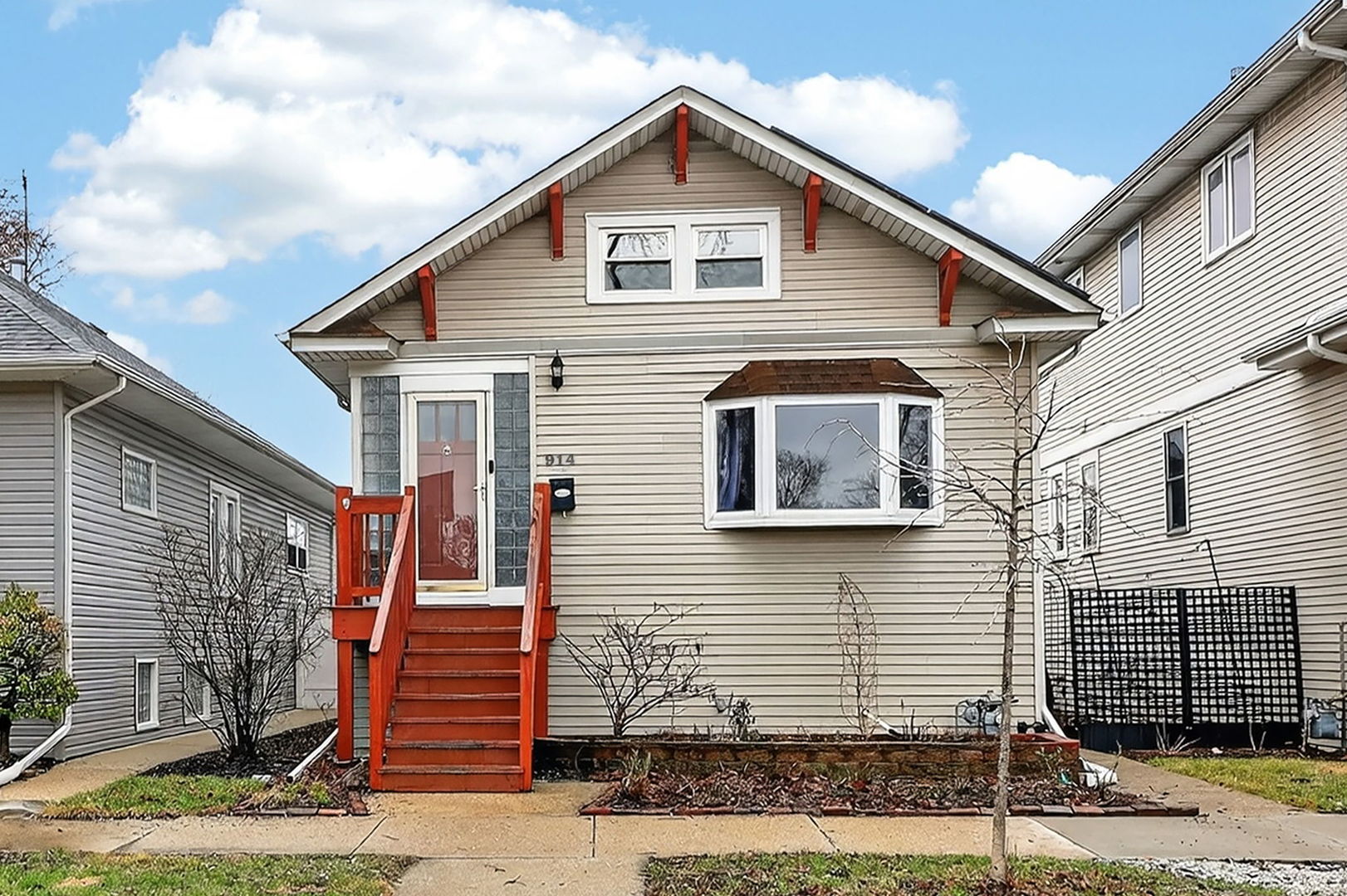 914 Lathrop Avenue, Forest Park, IL