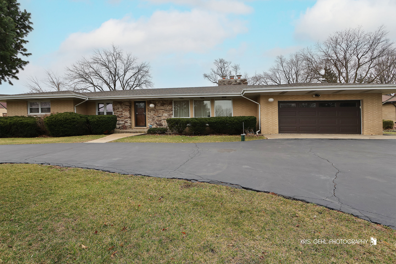 20W371 Diversey Avenue, Addison, IL