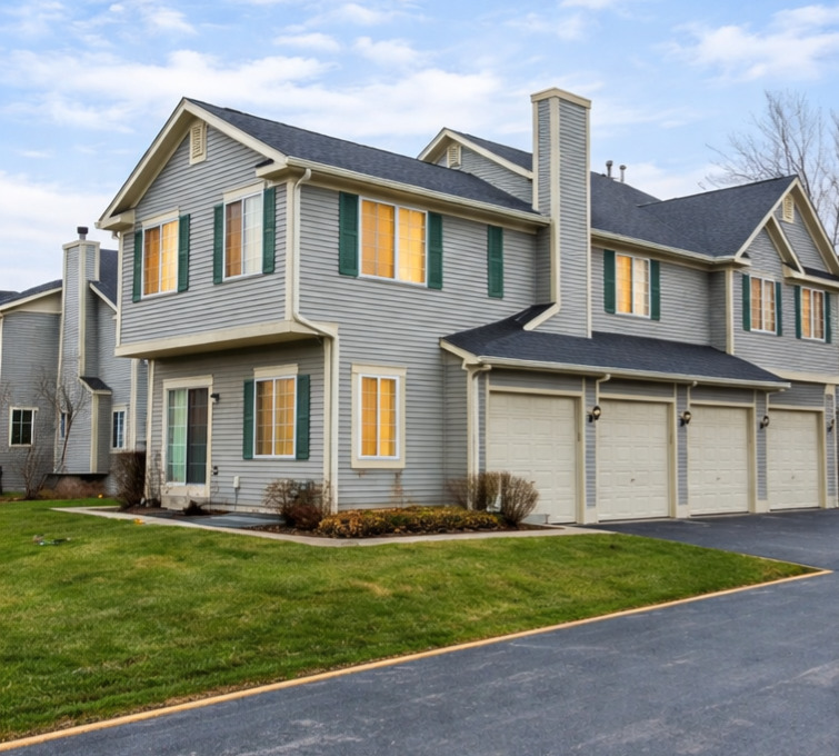 308 Windsor Court #C, South Elgin, IL