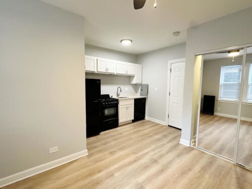 5710 N WINTHROP Avenue #113, Chicago, IL