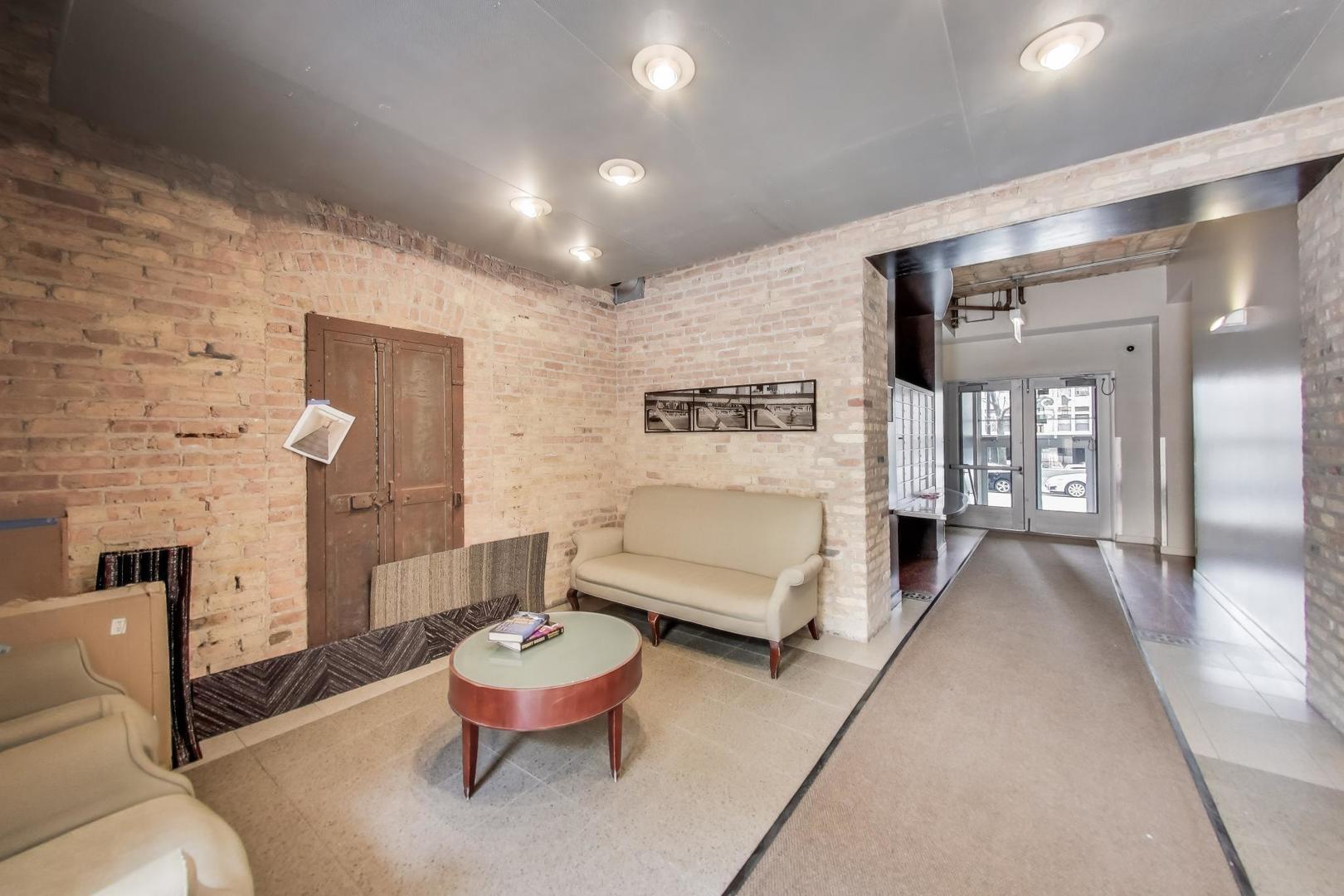 1910 S Indiana Avenue #727, Chicago, IL