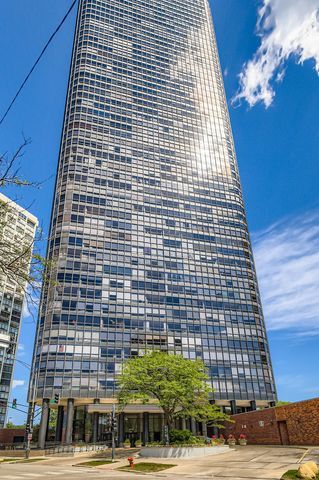 5415 N SHERIDAN Road #4607, Chicago, IL