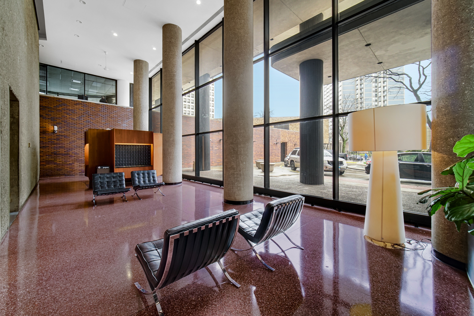 5415 N SHERIDAN Road #4607, Chicago, IL