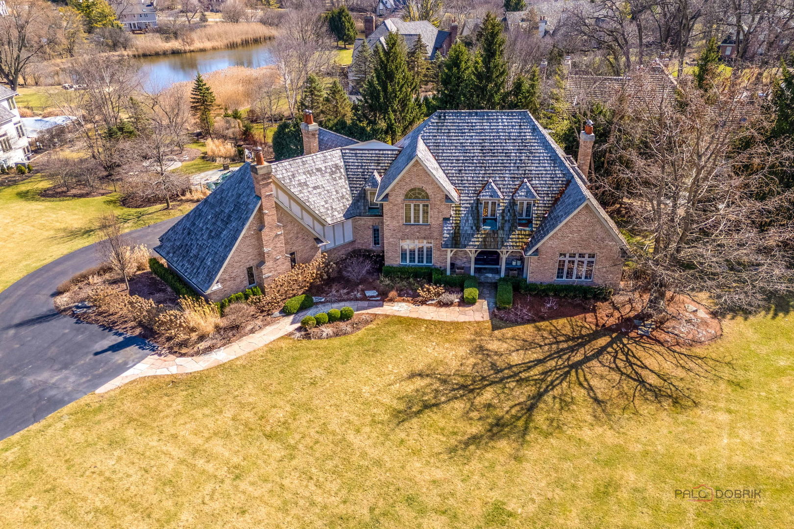5443 Belmont Court, Libertyville, IL