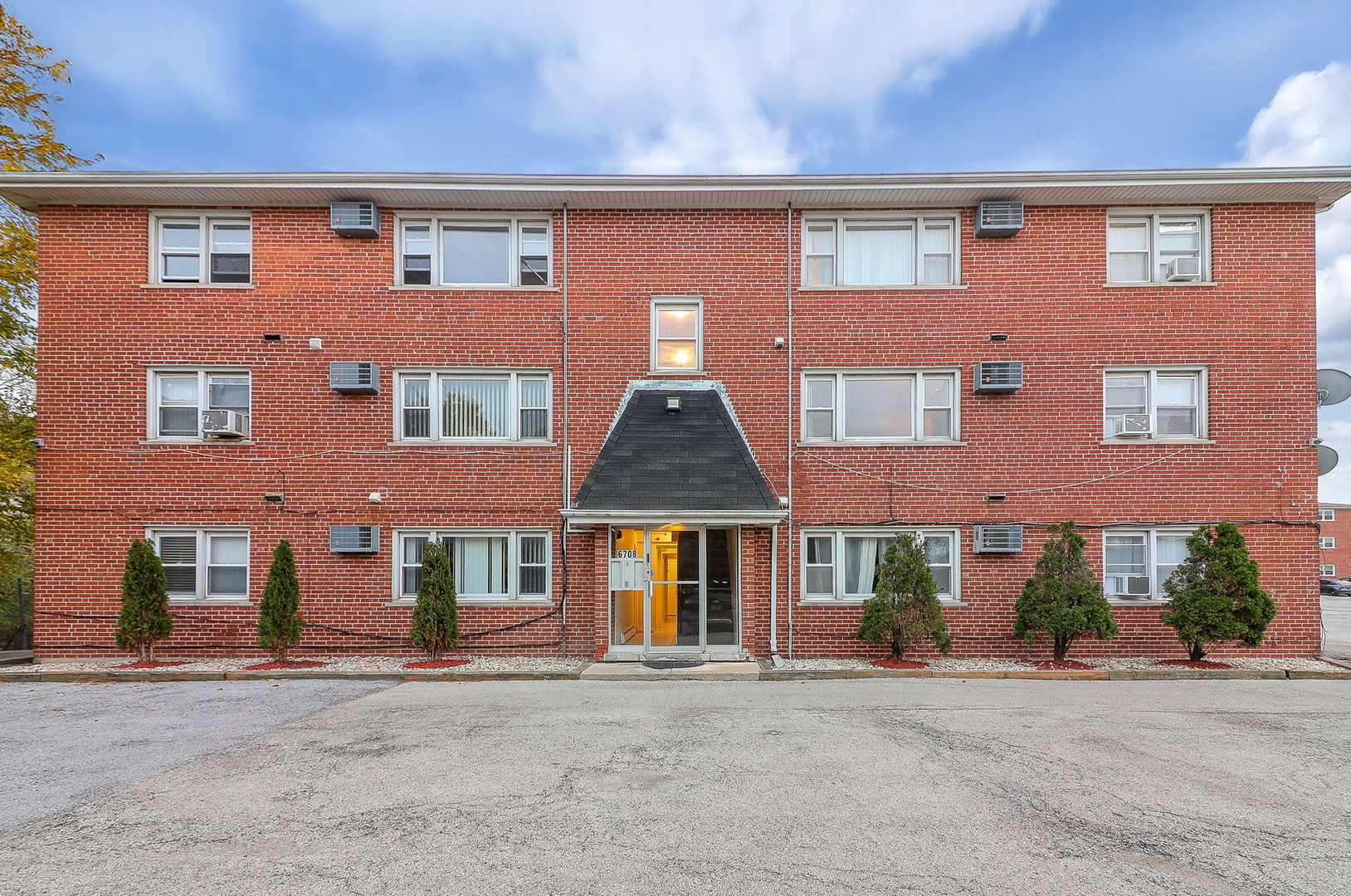 6708 W 107th Street #3C, Chicago Ridge, IL