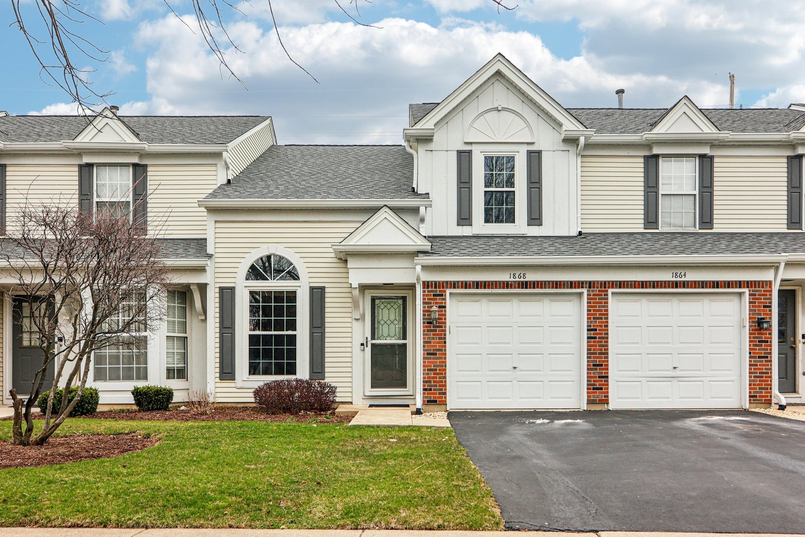 1868 Brighton Street, Downers Grove, IL