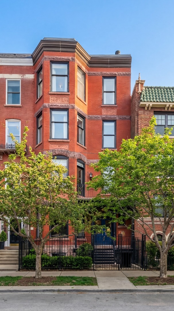 1816 N Lincoln Park West, Chicago, IL