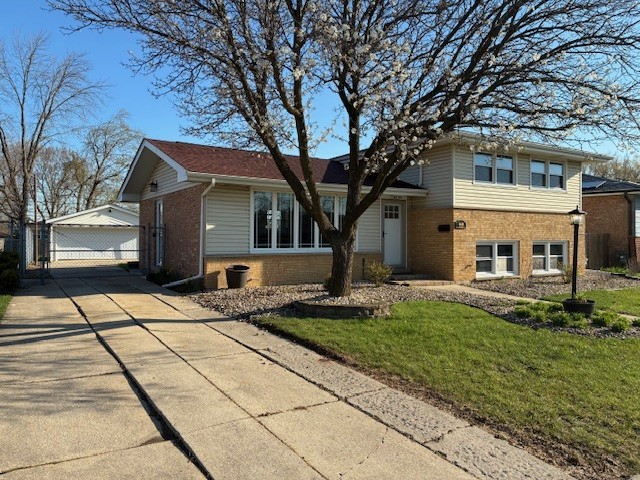 4444 Lisa Lane, Oak Forest, IL