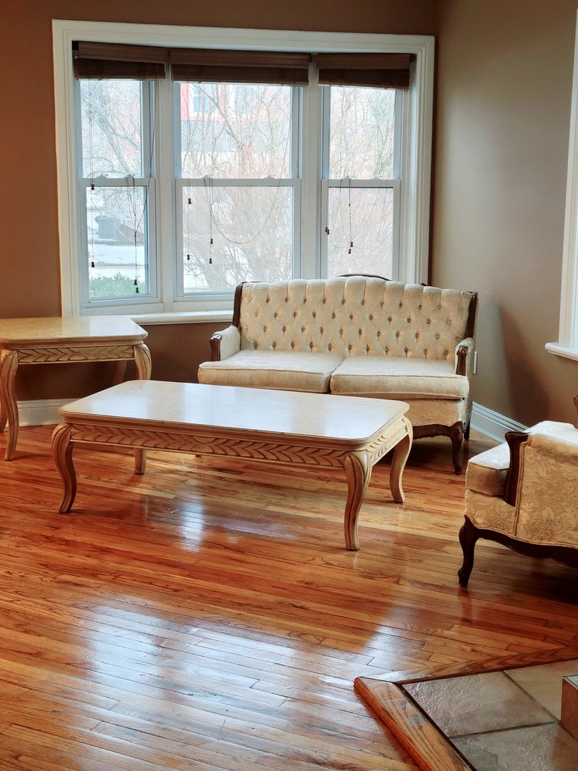 630 Whitney Avenue, Winthrop Harbor, IL