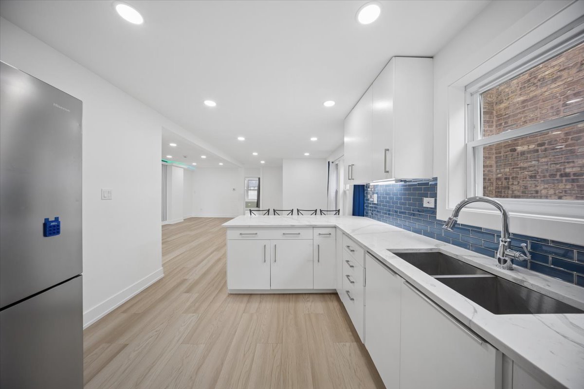 5411 W North Avenue, Chicago, IL