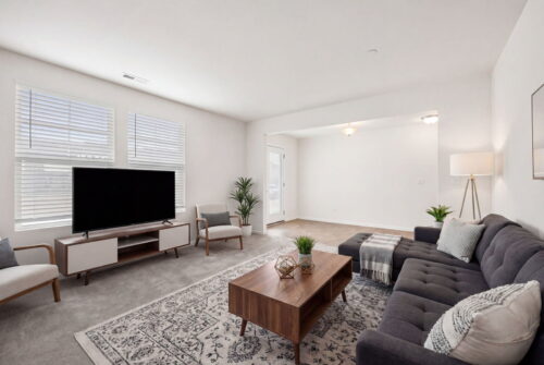 6310 Main Street, Woodridge, IL