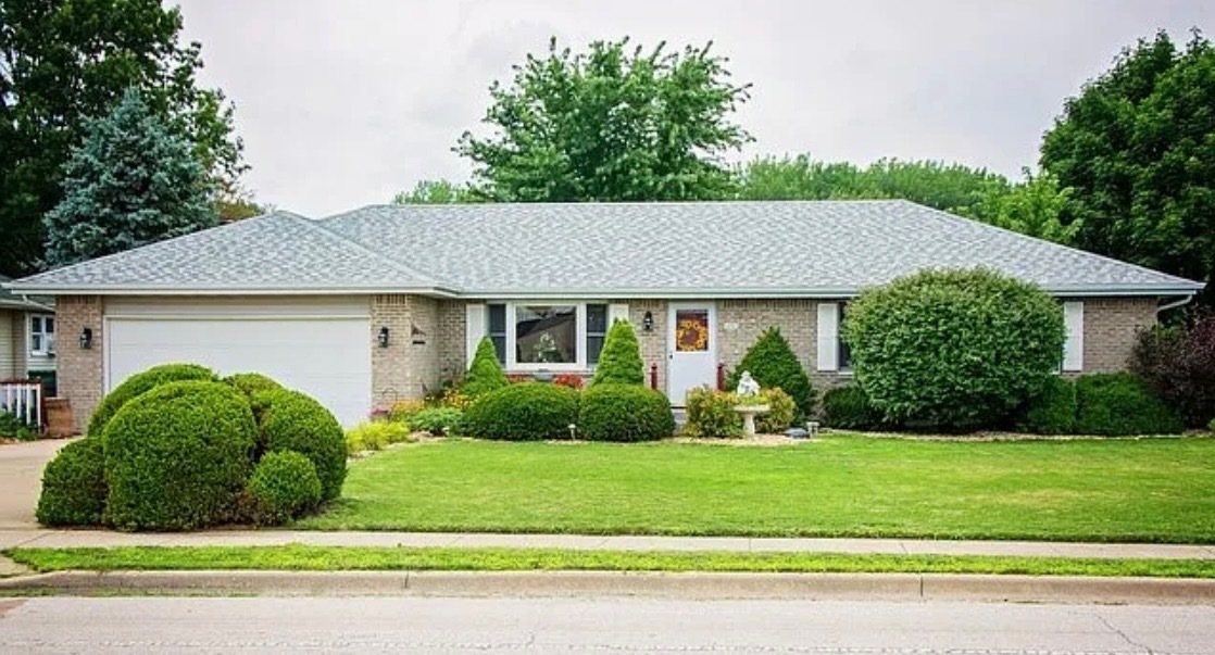 406 S Comet Drive, Braidwood, IL