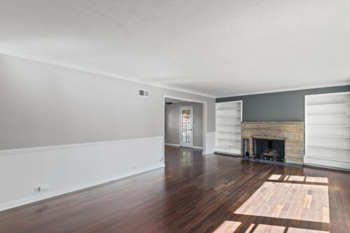 836 W Everett Road, Lake Forest, IL