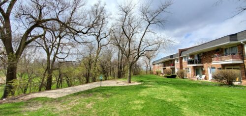 2423 OGDEN Avenue #9, Downers Grove, IL