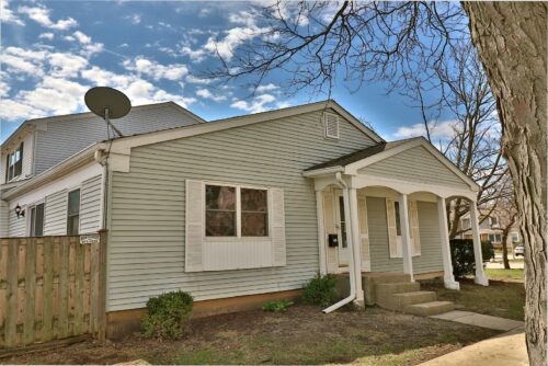 819 Mansfield Court, Schaumburg, IL