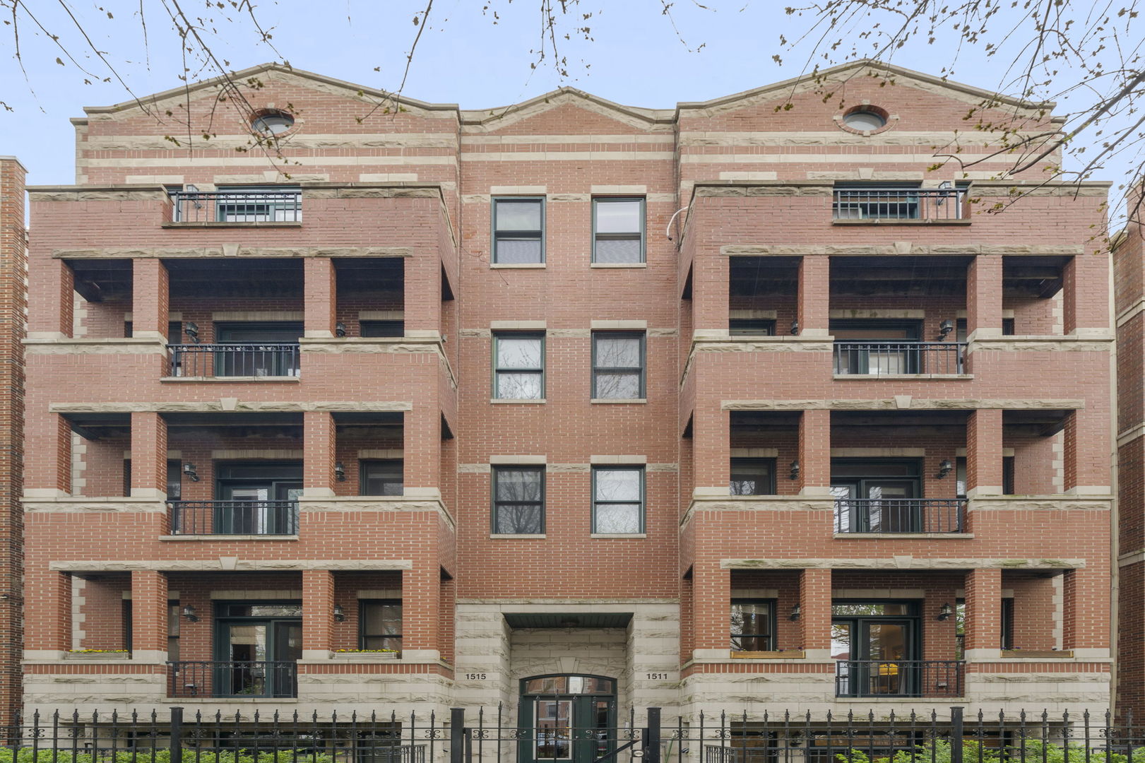 1511 N Hudson Avenue #4, Chicago, IL