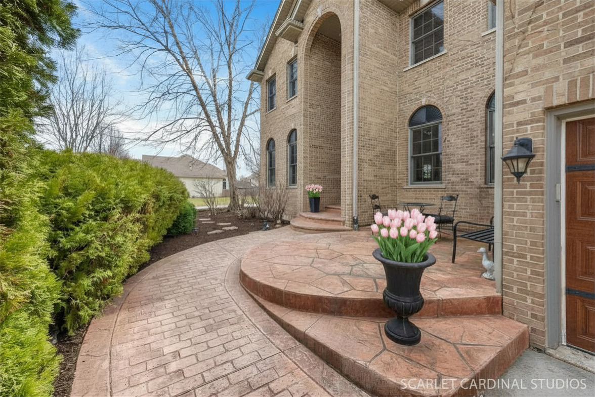 208 Amherst Court, Oswego, IL