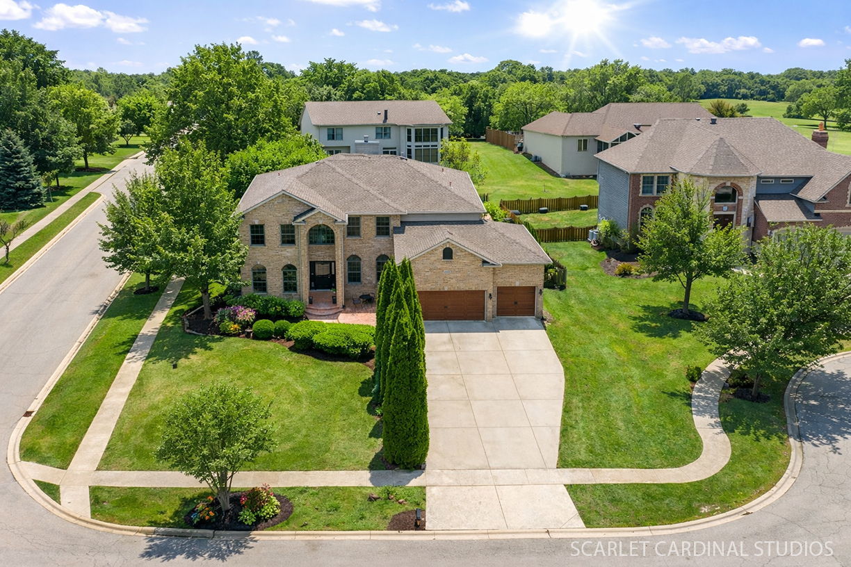 208 Amherst Court, Oswego, IL