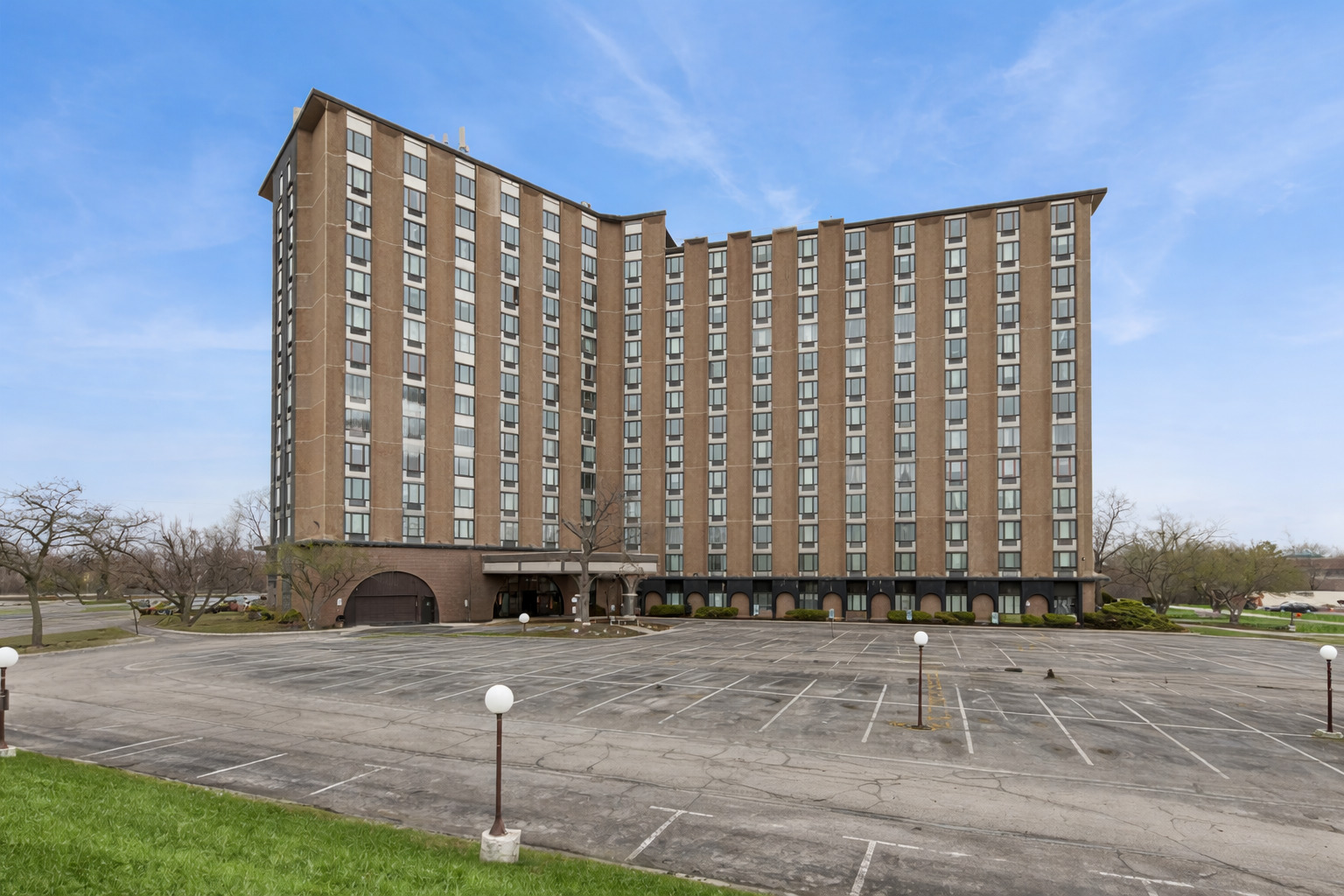 1 Renaissance Place #717, Palatine, IL