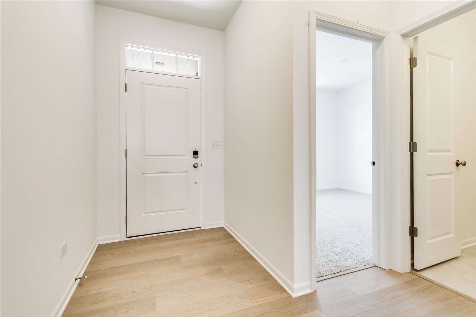 734 Alberta Avenue, Oswego, IL