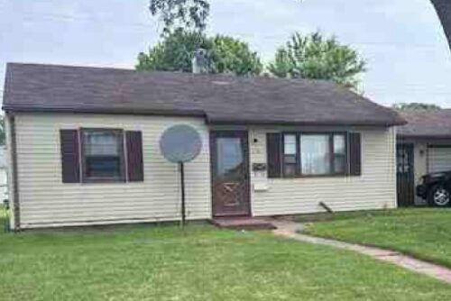 130 Windsor Circle, Burlington, IA