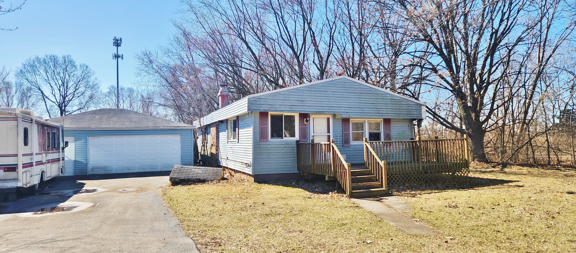 9155 Aux Sable Court, Morris, IL