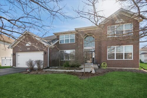 1715 White Oak Lane, Hoffman Estates, IL