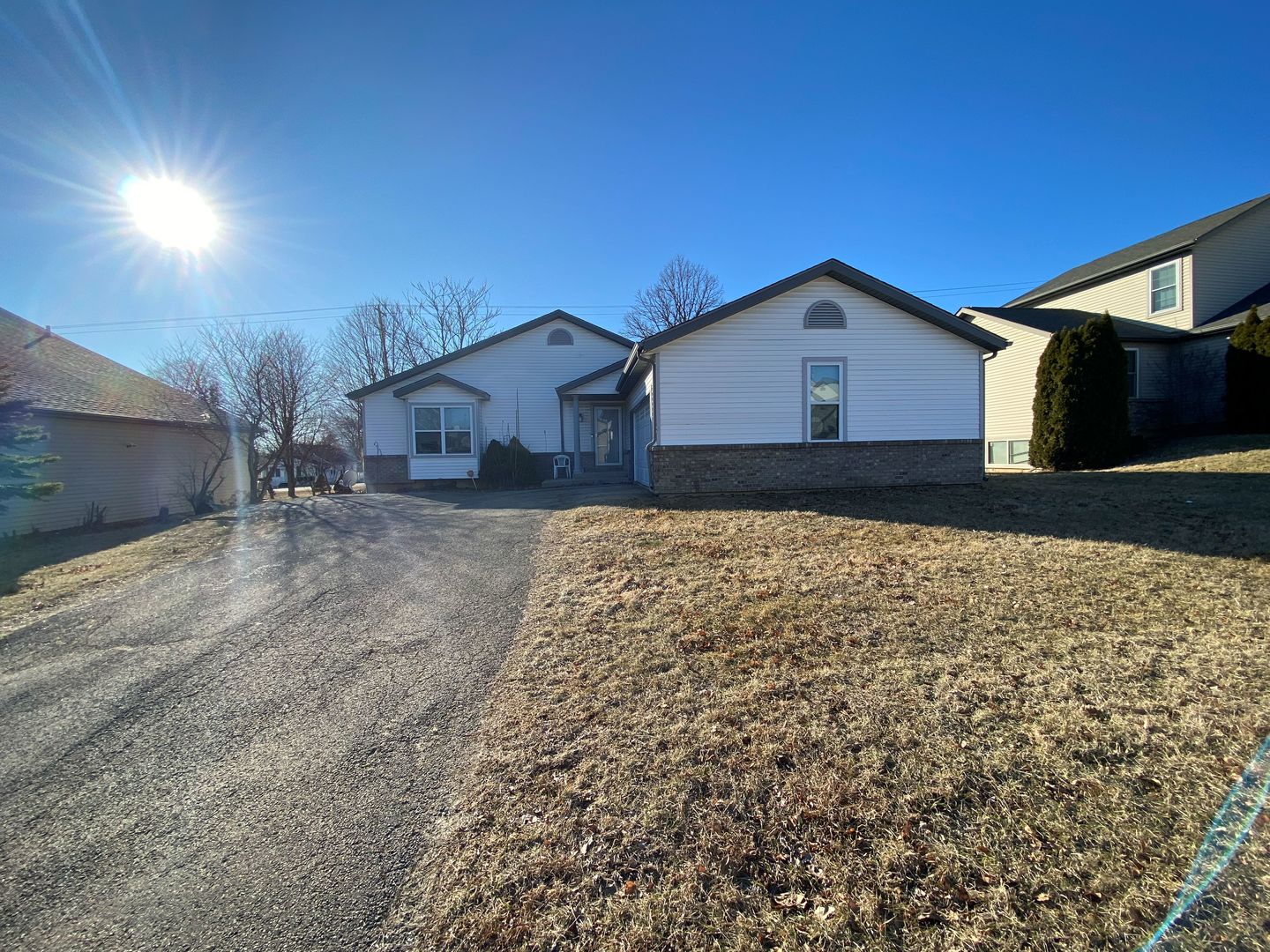 435 Waveland Avenue, Rockford, IL